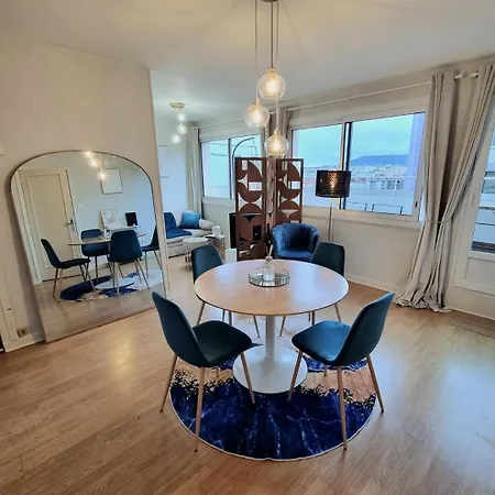 Apartament G'art Deco, 2 Terrasses & Vue Puys, Gare & Centre *