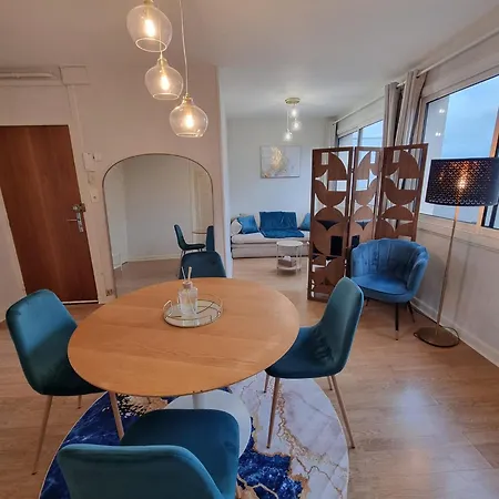 Apartament G'art Deco, 2 Terrasses & Vue Puys, Gare & Centre *